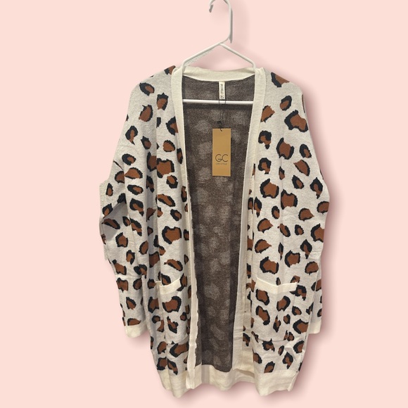 Leopard Cardigan - Picture 1 of 2